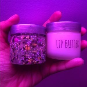 LIP SCRUB LIP BUTTER DUO